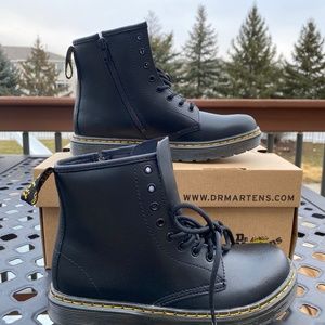 Youth Dr Martens